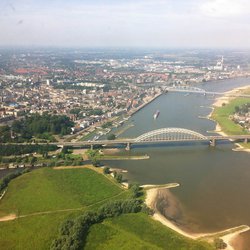 Nijmegen vanuit de lucht