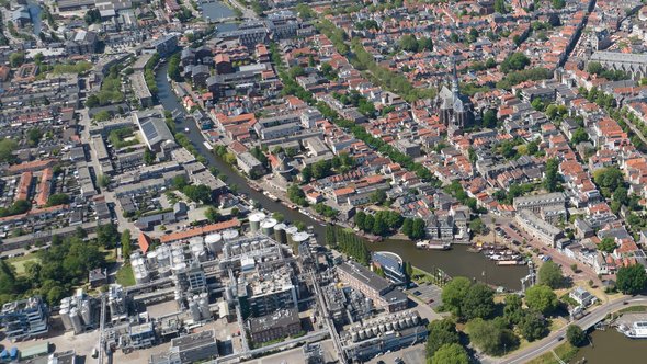 Luchtdronevideo van de stad Gouda door Make more Aerials (bron: Shutterstock)