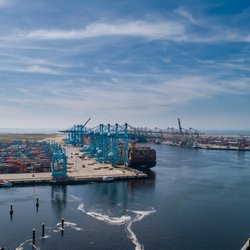 Maasvlakte 2, Rotterdam door Tjeerd Kruse (bron: shutterstock.com)