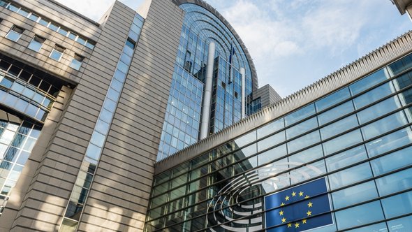 Europees parlement in Brussel door Respiro (bron: Shutterstock)