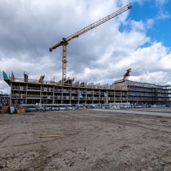 Bouw van woningen in Amsterdam door Shutterstock (bron: www.hollandfoto.net)