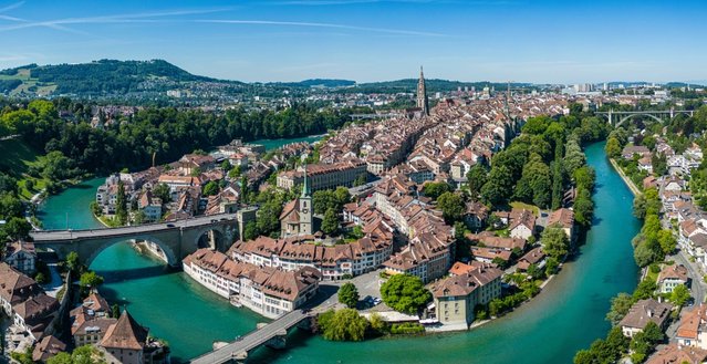 Bern in Zwitserland door 4kclips (bron: shutterstock)