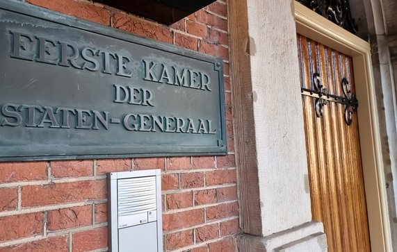 Eerste Kamer der Staten Generaal in Binnenhof door Sirozy (bron: Shutterstock)