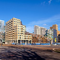 Zuidas, Amsterdam door www.hollandfoto.net (bron: Shutterstock)