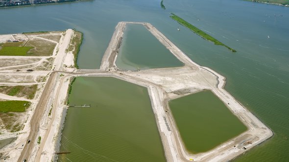 Luchtfoto van ringdijk Buiteneiland door Gemeente Amsterdam (bron: Gemeente Amsterdam)