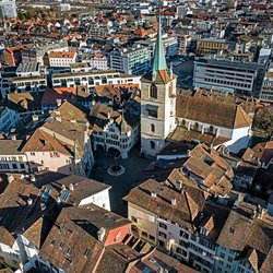 Biel/Bienne in Zwitserland door Mikhail Blajenov (bron: shutterstock)