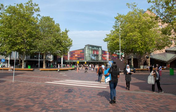 Bijlmerplein, Amsterdam Zuid-Oost door Dutchmen Photography (bron: Shutterstock)