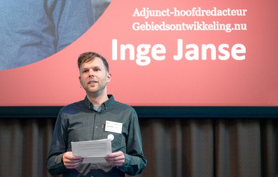 Inge Janse voordracht Column SKG Jaarcongres 2022 door Sander van Wettum (bron: gebiedsontwikkeling.nu)