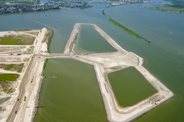 Luchtfoto van ringdijk Buiteneiland door Gemeente Amsterdam (bron: Gemeente Amsterdam)