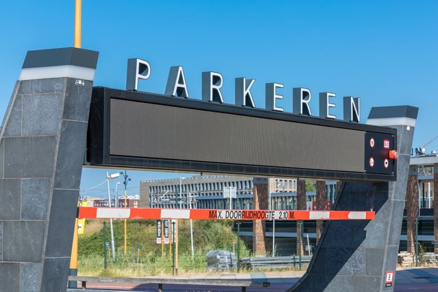 Parkeergarage Leidsche Rijn Centrum door PixelBiss (bron: shutterstock)