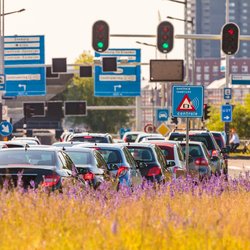 Files in Amsterdam tijdens spits door Martin Bergsma (bron: Shutterstock)