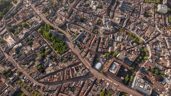 Luchtfoto Utrecht door Marnix Foeken (bron: shutterstock.com)