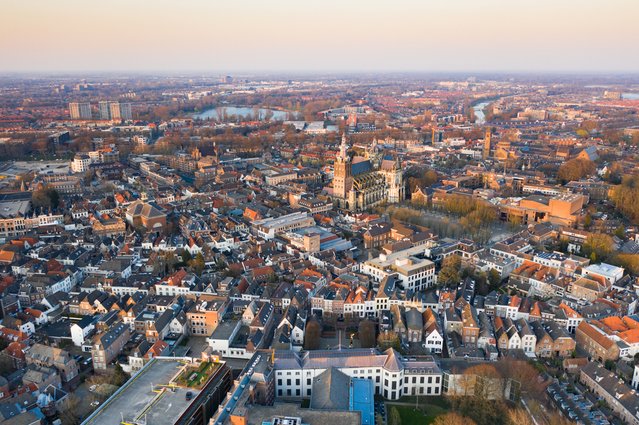 Historische binnenstad van Den Bosch door Alseenrodelap.nl - Elco (bron: Shutterstock)