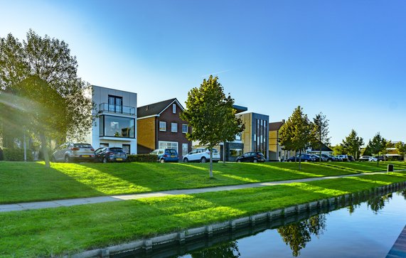 Noorderplassen, Almere door Daria Nepriakhina (bron: Unsplash)