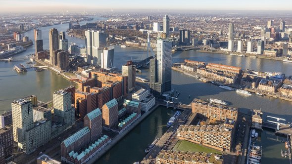 Kop van Zuid in Rotterdam door Bildagentur Zoonar GmbH (bron: shutterstock)