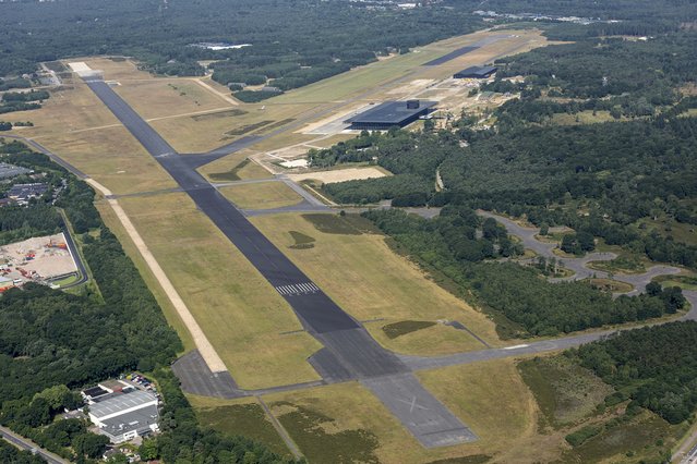 Luchtfoto Soesterberg Airport door Aerovista Luchtfotografie (bron: Aerovista Luchtfotografie)