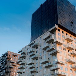 Appartementencomplex, Spijkenisse door Olena Tselykh (bron: shutterstock)