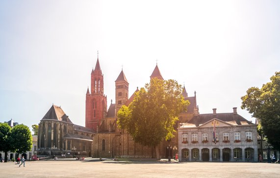 Vrijthof, Maastricht door Sina Ettmer Photography (bron: Shutterstock)