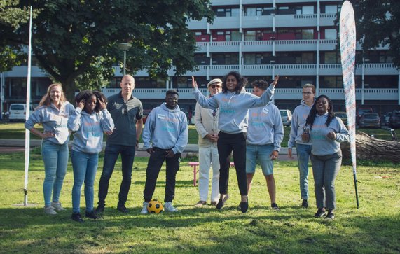 Tijdens de Barrio Lobi Zomerspelen. door Tarek Zaal (bron: Sabo Advies)