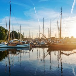 Krabbershaven in Enkhuizen door Juergen Wackenhut (bron: Shutterstock)