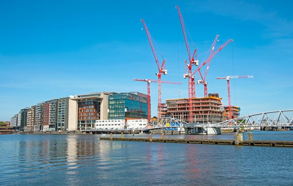 Nieuwbouw in de Amsterdamse haven door Steve Photography (bron: Shutterstock)