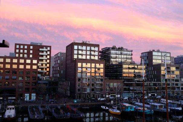 Westerdok, Amsterdam door Martijn Aalderse Baas (bron: Shutterstock)