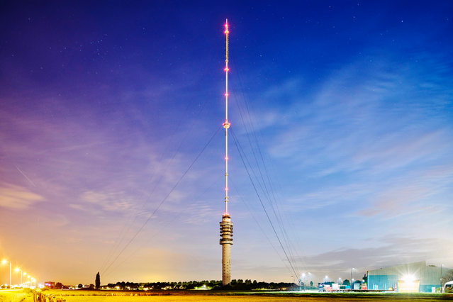 Cellnex Tower IJsselstein, Gerbrandytoren, Hogebiezendijk 21 door Roel Backaert (bron: Roel Backaert)