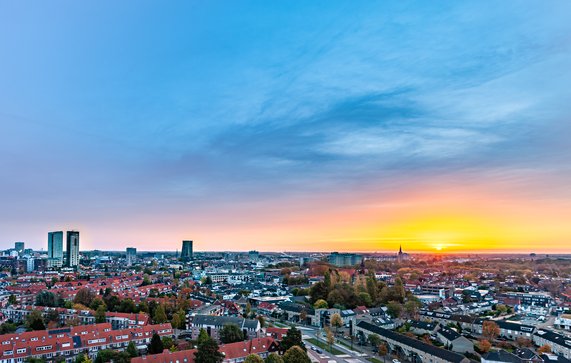 Skyline Eindhoven door Ivo Verschuuren (bron: Shutterstock)