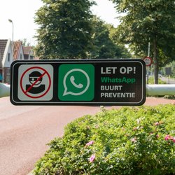 Buurtpreventiebord door Ytje Veenstra (bron: Shutterstock)