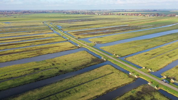 Nederlandse polder door Peter van Haastrecht (bron: Shutterstock)