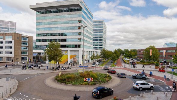 Rotonde in Almere door Martin Bergsma (bron: Shutterstock)