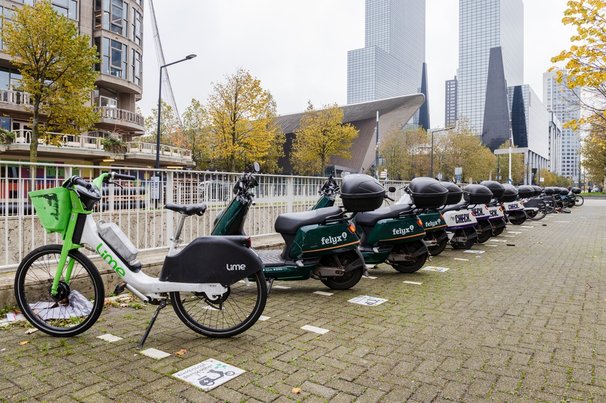 Mobiliteitsknooppunt Rotterdam Centraal door Edwin Muller Photography (bron: Shutterstock)