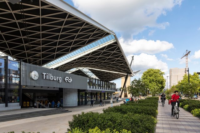 Treinstation in Tilburg door Lea Rae (bron: Shutterstock)