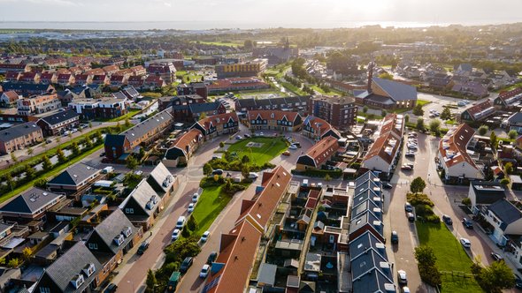 Luchtfoto van Urk, Flevoland door Fokke Baarssen (bron: Shutterstock)