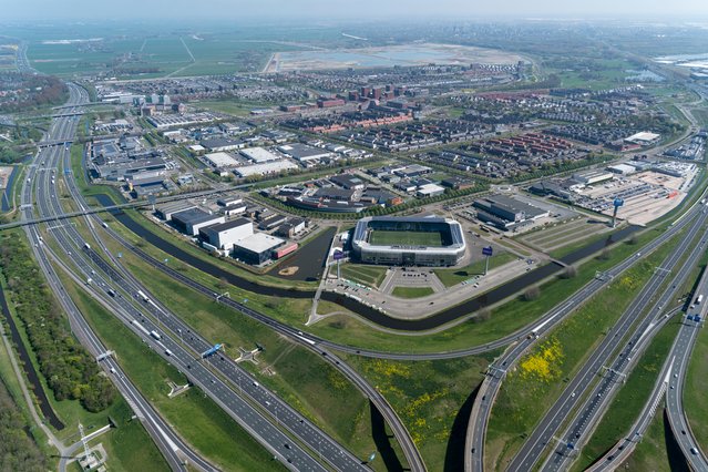 Luchtfoto van ADO Den Haag in Den Haag door Aerovista Luchtfotografie (bron: Shutterstock)