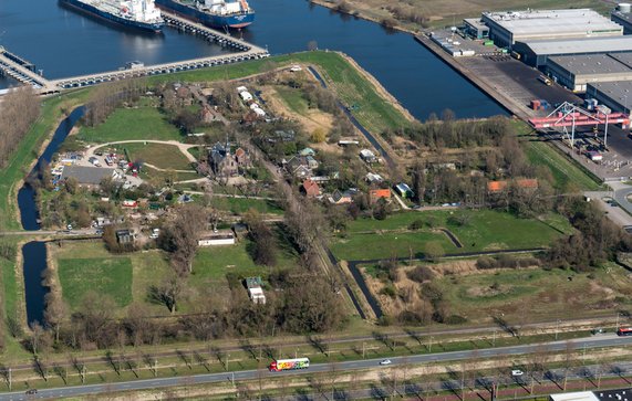 Luchtfoto Amsterdam door Aerovista Luchtfotografie (bron: Shutterstock)