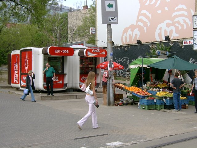 Bratislava, Hodžovo Námestie door Isabelle Hoepfner (bron: Isabelle Hoepfner)