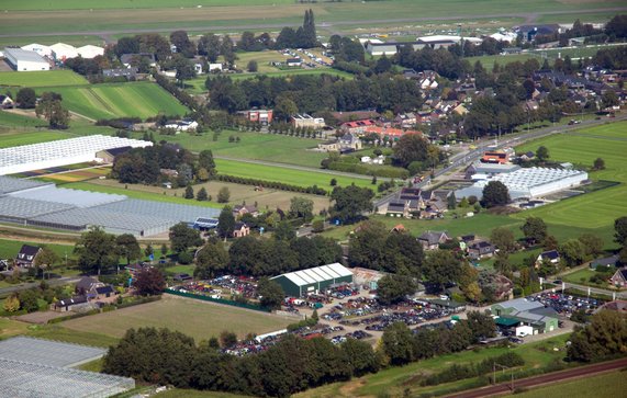 Luchtfoto van Teuge door Remco de Wit (bron: Shutterstock)