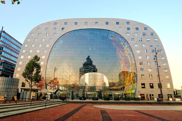 Markthal, Rotterdam door UKRIT KAEWTHONG (bron: Shutterstock)