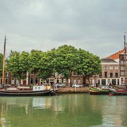 Gracht in Dordrecht door Celli07 (bron: Shutterstock)